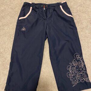 Low rise navy blue Capris pants